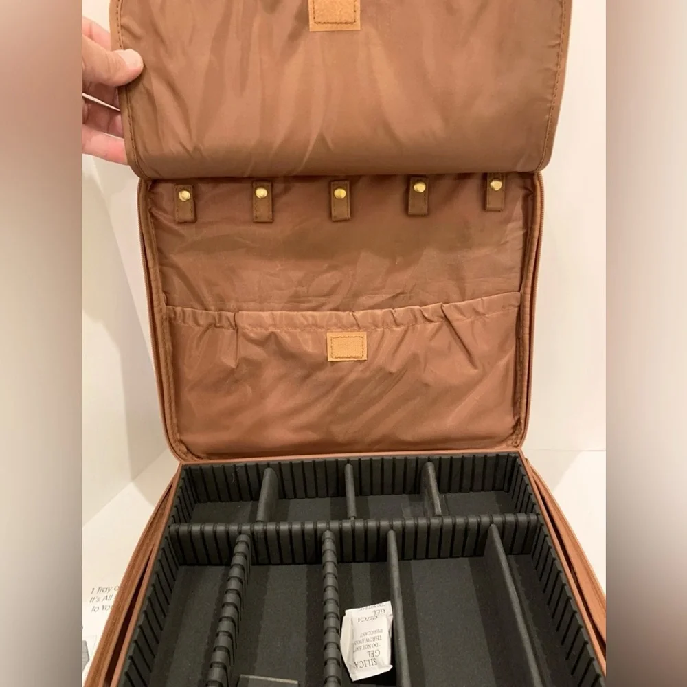 Joy Mangano 2 Stackable Jewelry Organizers in Brown Expandable Zip Around Case. - Picture 12 of 13